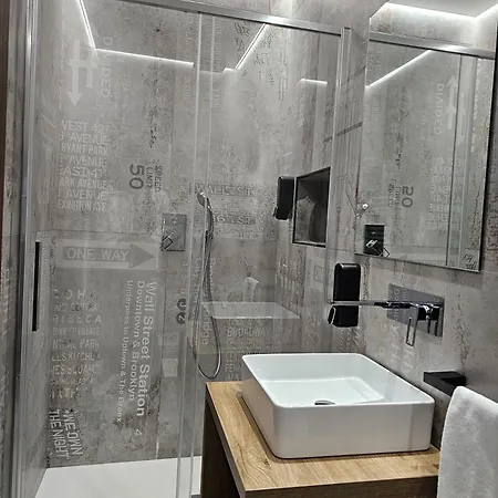 Binario1 4* 巴列塔