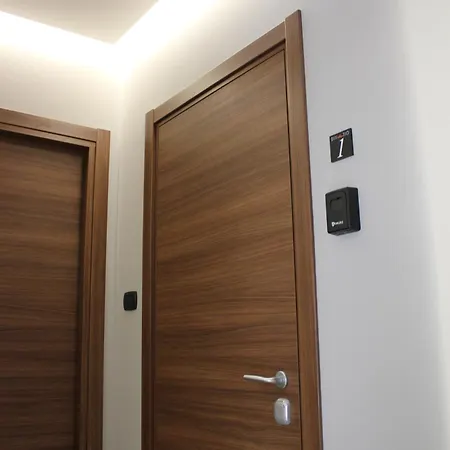 住宿加早餐酒店 Binario1 巴列塔