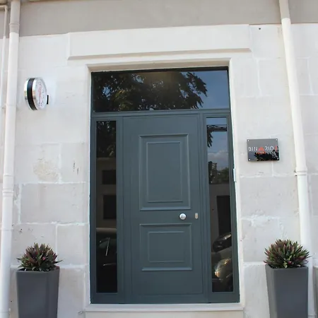 Binario1 فندق مبيت وإفطار